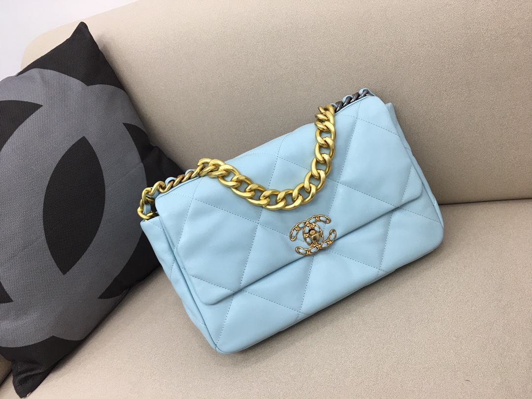 Lambskin 19 Large Handbag Flap Bag AS1161 Sky Blue